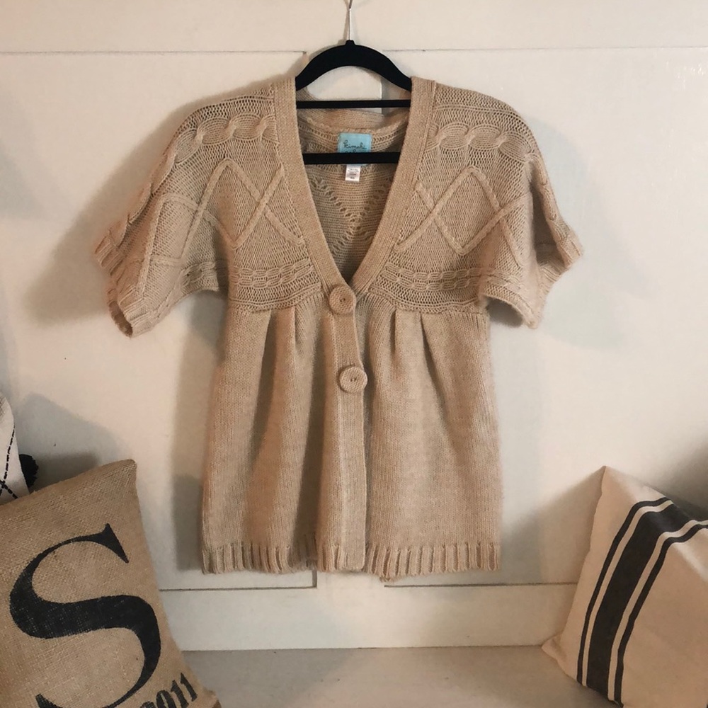 Urban Outfitters Kimchi & Blue knit top sz XS